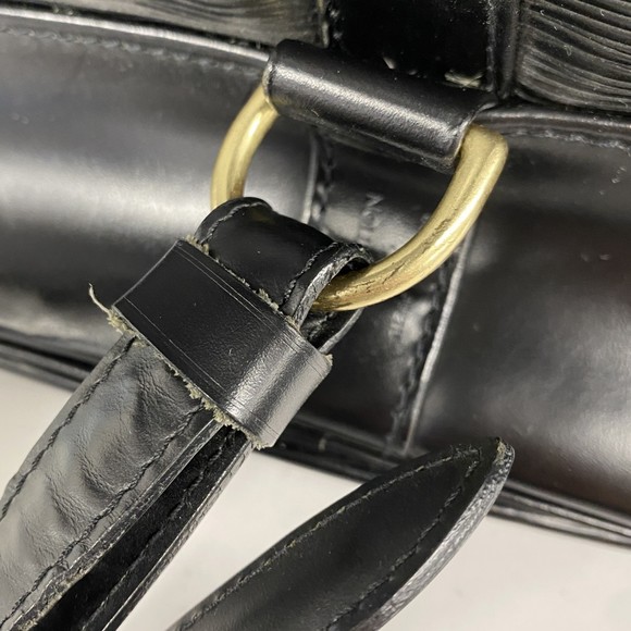 Louis Vuitton Black Shoulder Randonne PM Epi Noir Bag - Picture 9 of 9